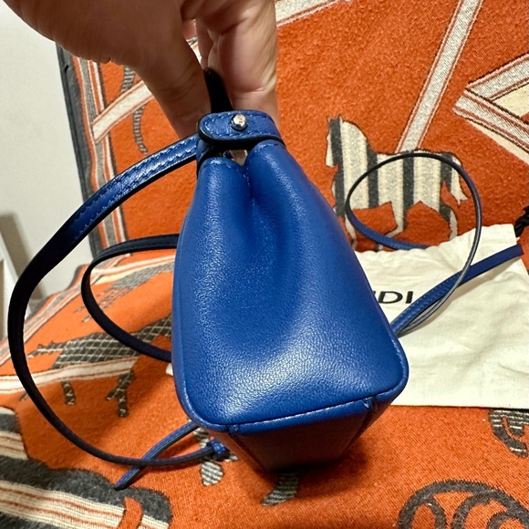 FENDI ❤️🌟MINI PEEKABOO LAMBSKIN LEATHER ⭐️ - Picture 5 of 12